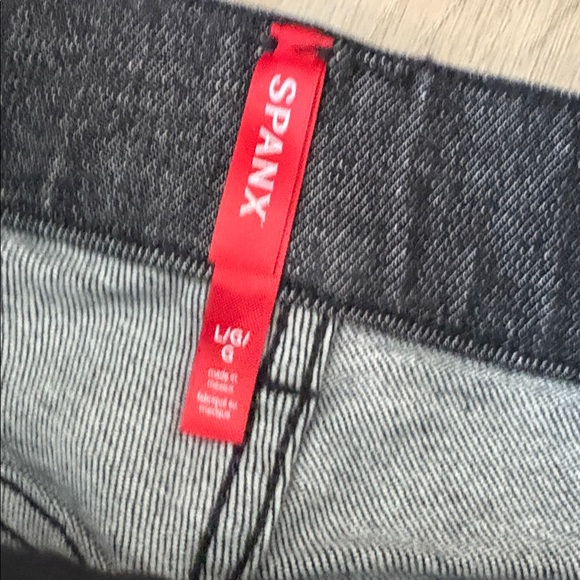 SPANX everywhere wide leg jeans size large on charcoal slimming high waist - Picture 2 of 8